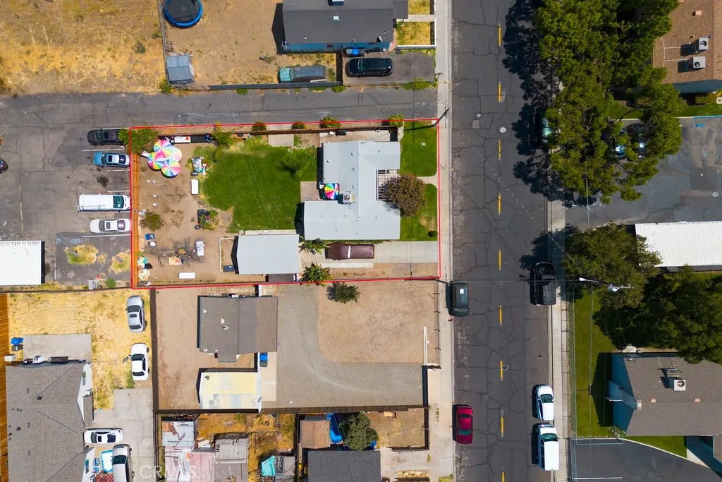main property photo 4