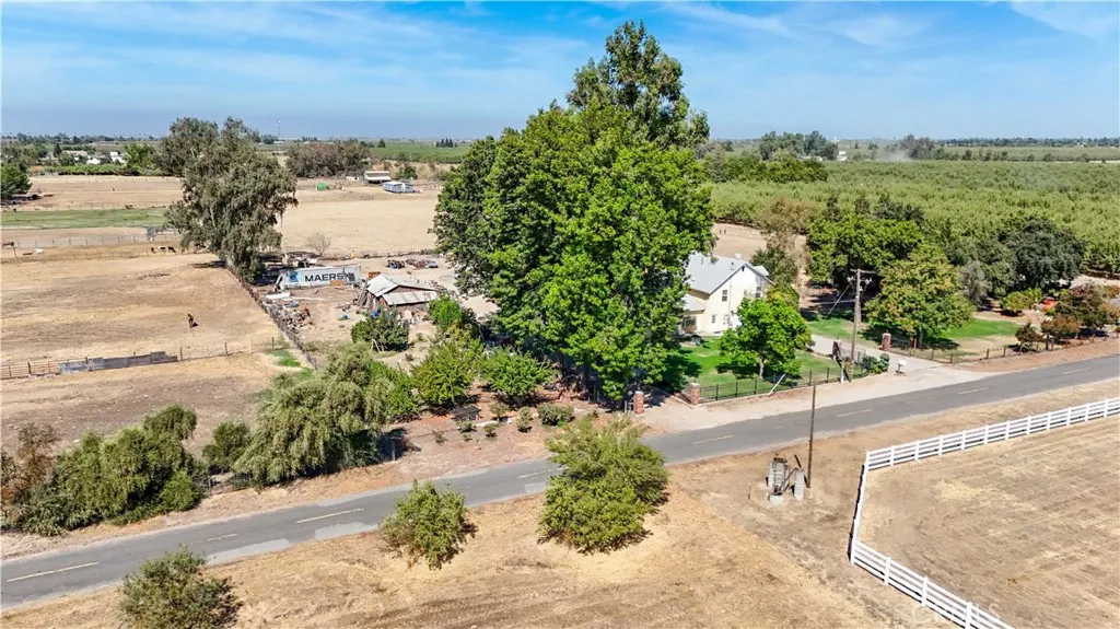 main property photo 70