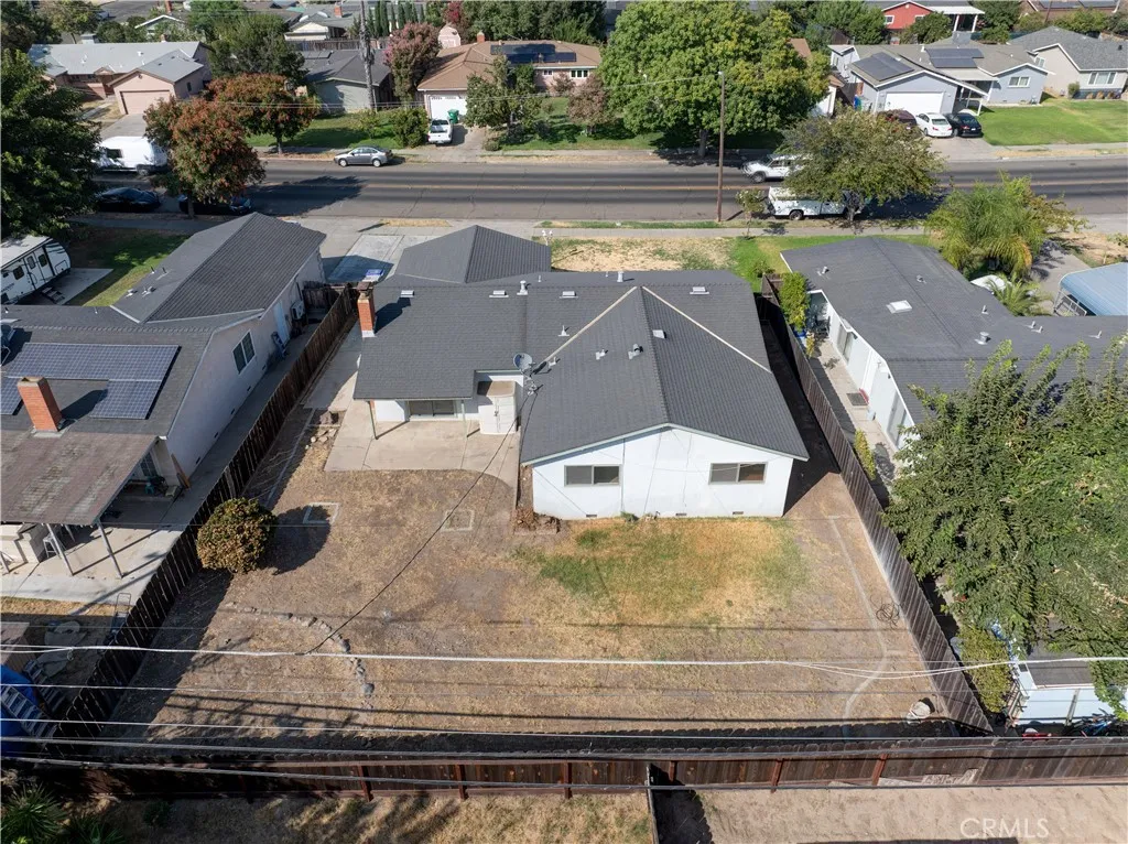 main property photo 43