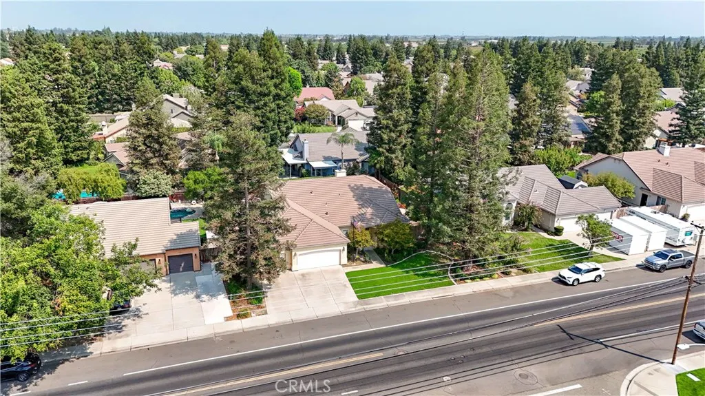 main property photo 52