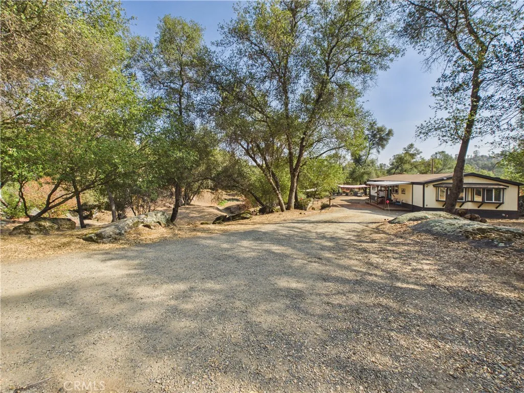 main property photo 45