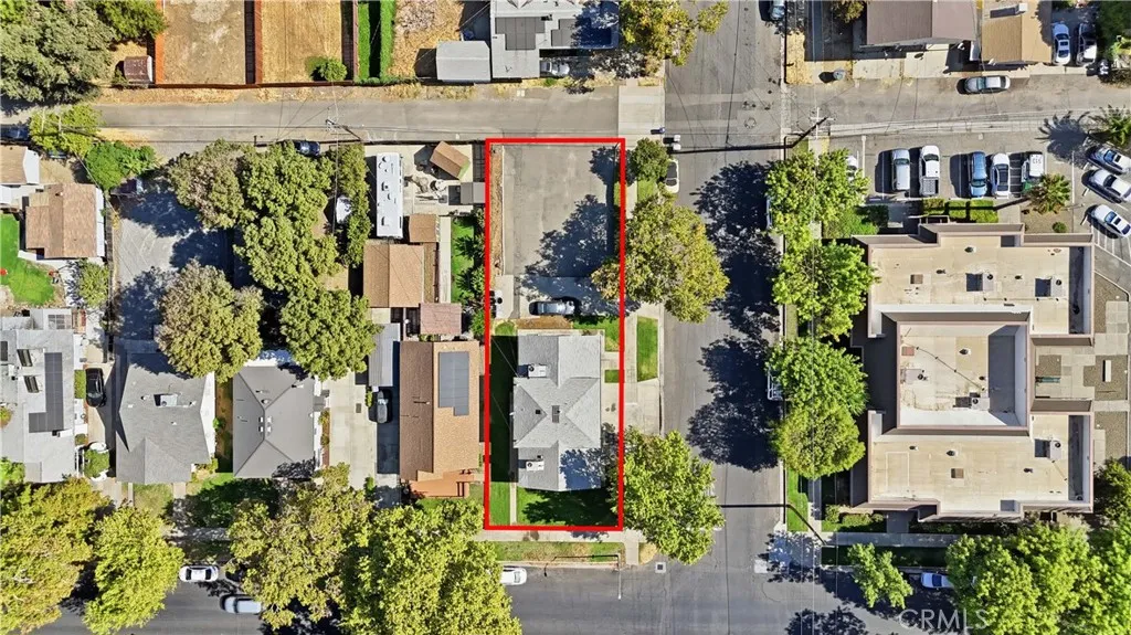 main property photo 30