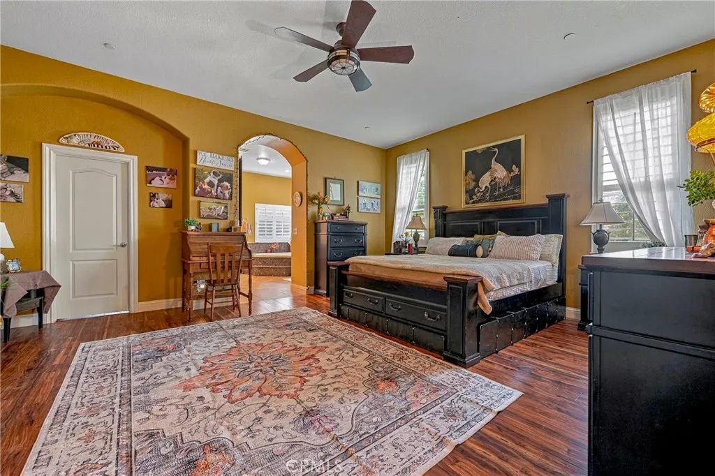 main property photo 45
