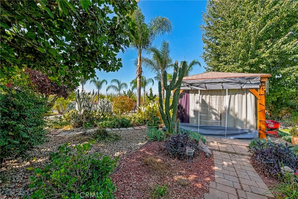 main property photo 66