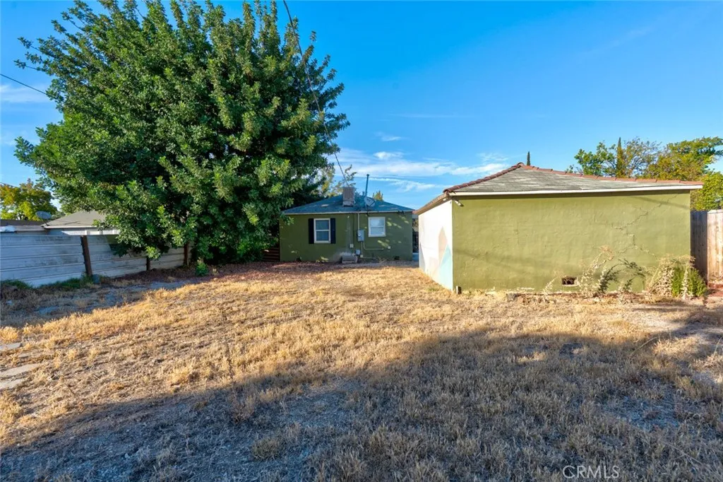 main property photo 45