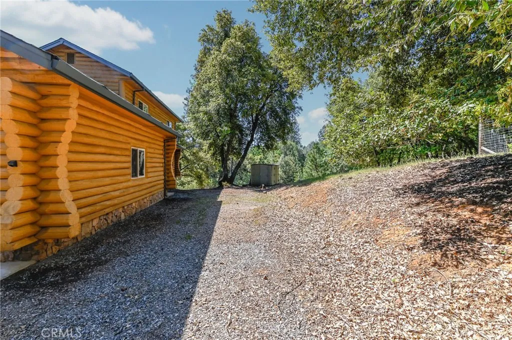 main property photo 57