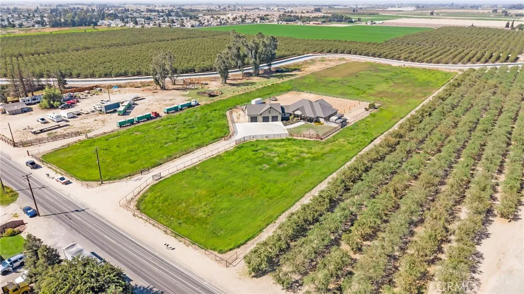 main property photo 49