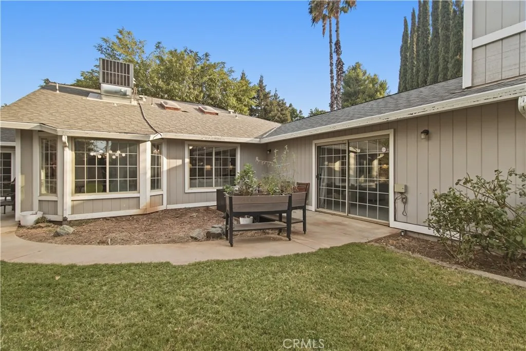 main property photo 43