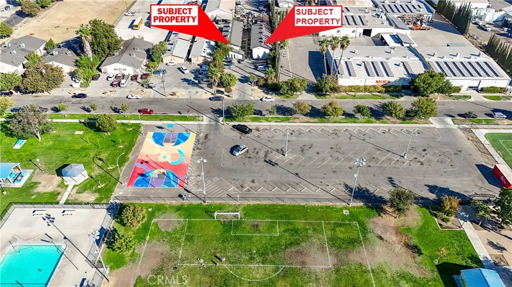 main property photo 6