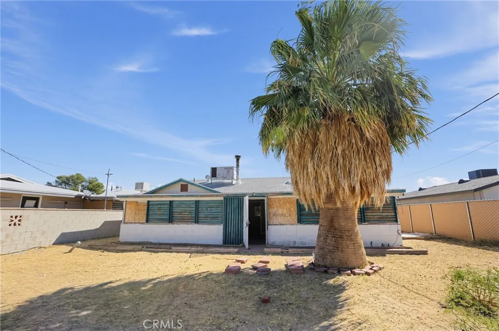 main property photo 9
