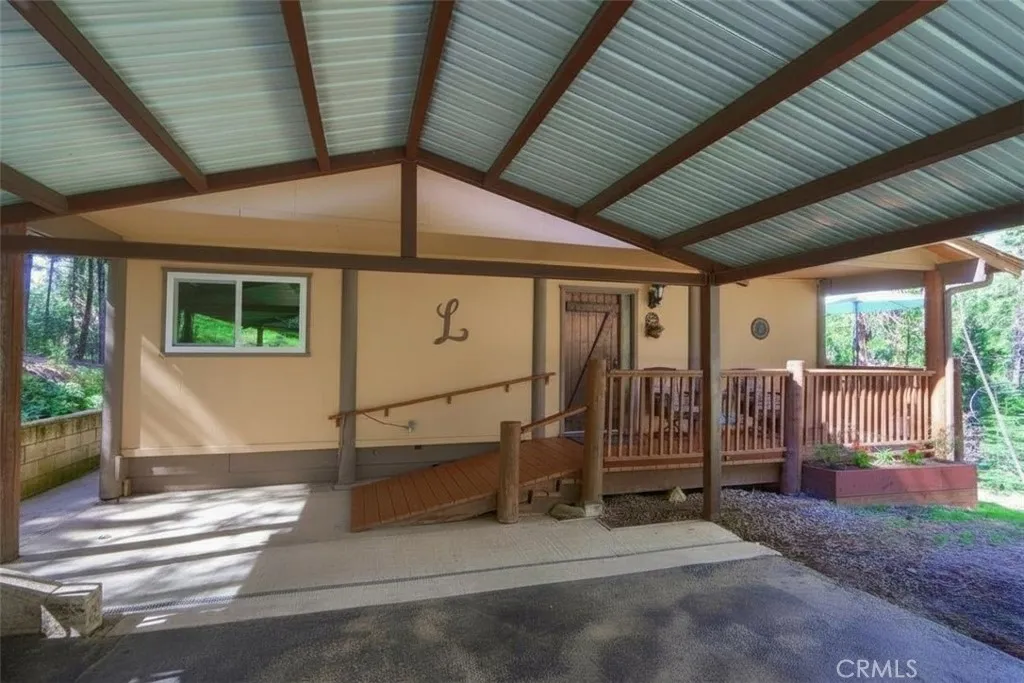 main property photo 35