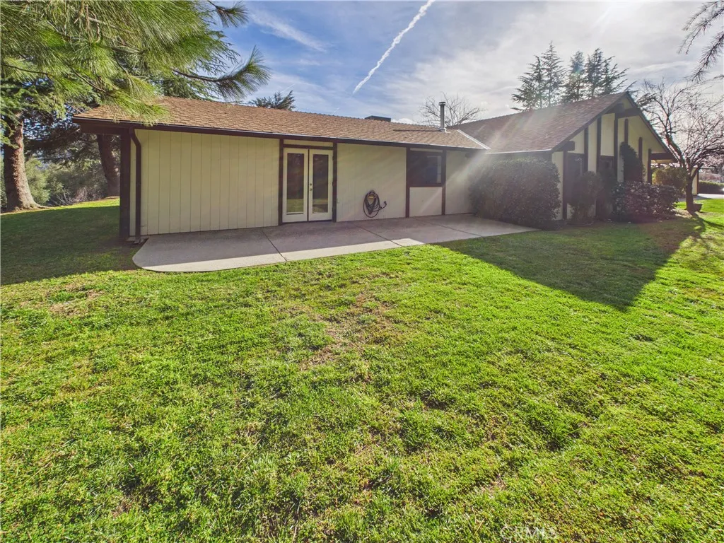 main property photo 30