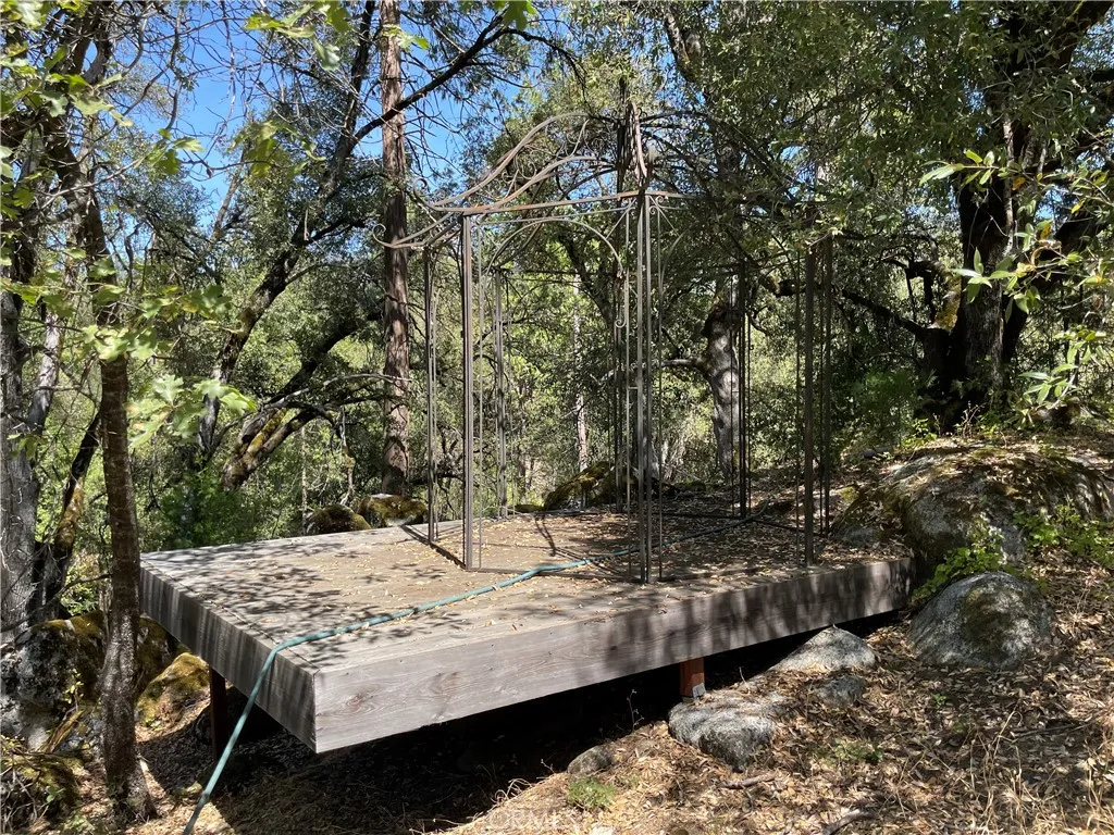 main property photo 50