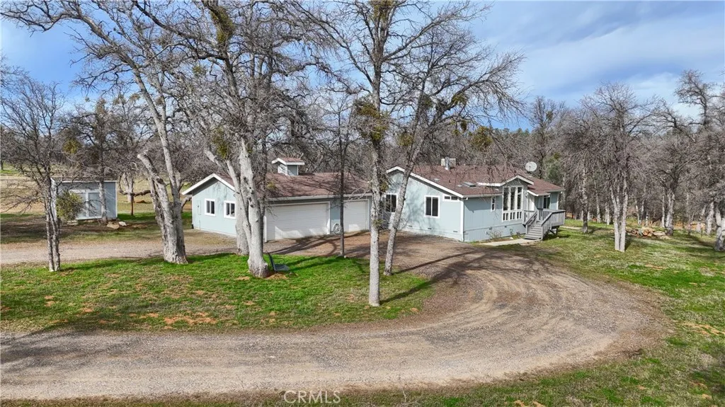 main property photo 32