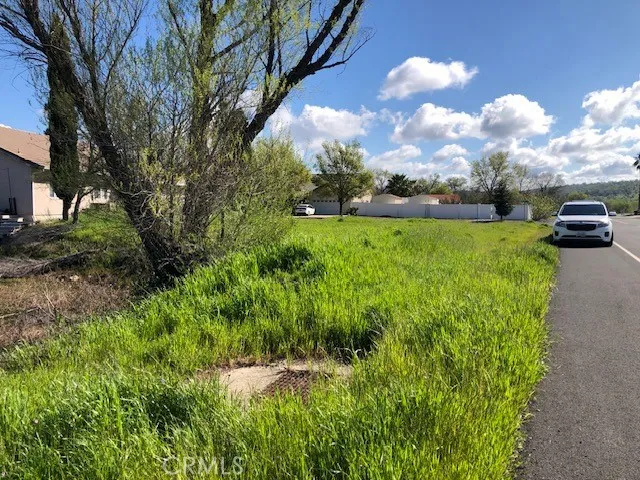 main property photo 19