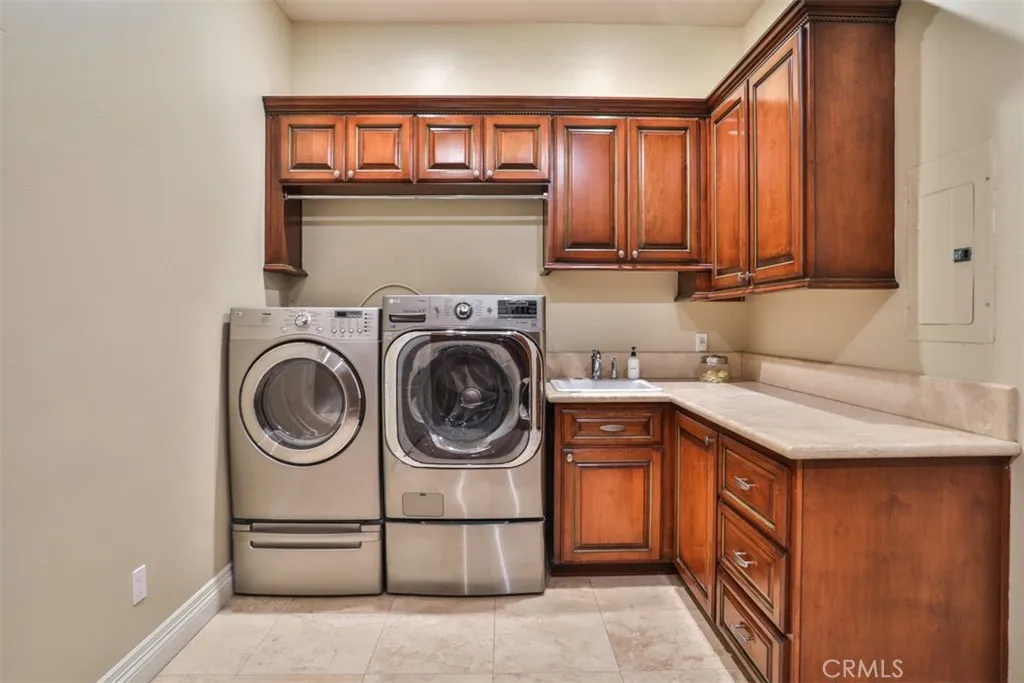 main property photo 63