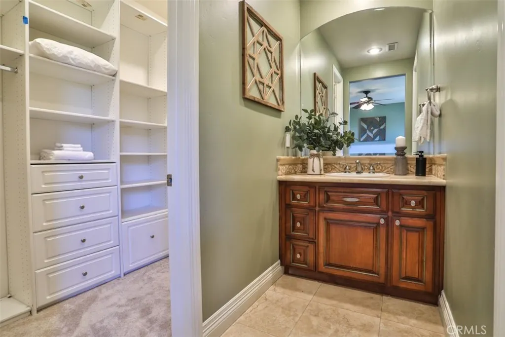 main property photo 66