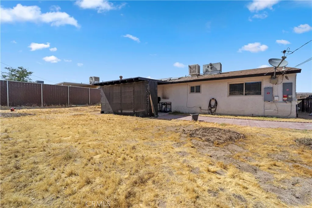 main property photo 18
