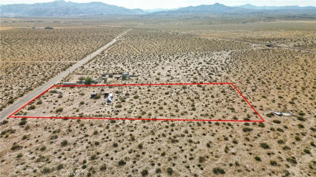 main property photo 13