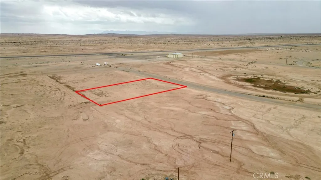 main property photo 13