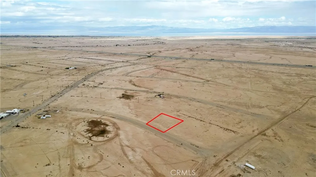 main property photo 15