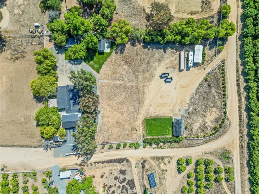main property photo 60
