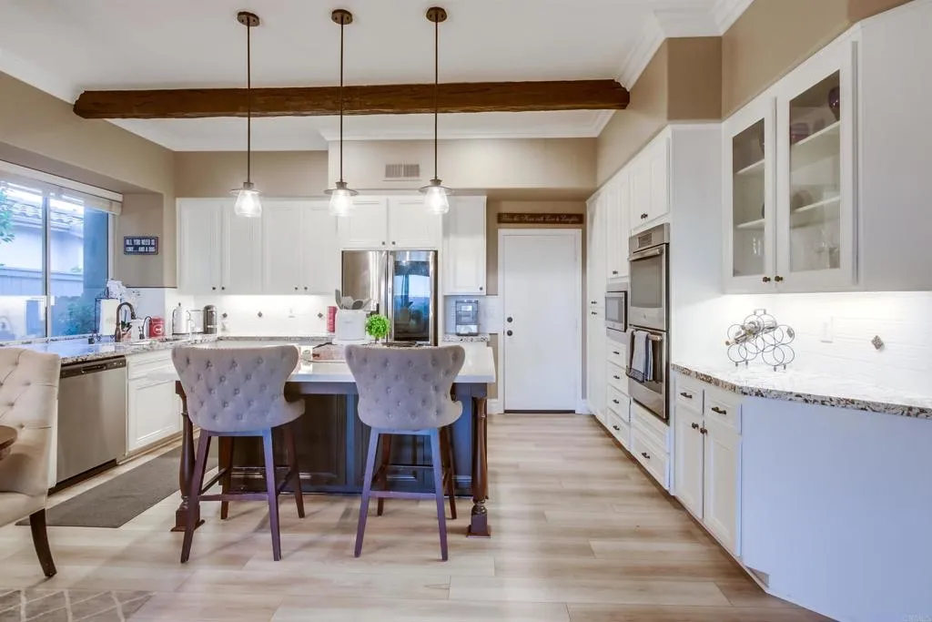 property viewer photo 19