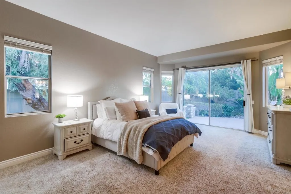 property viewer photo 24