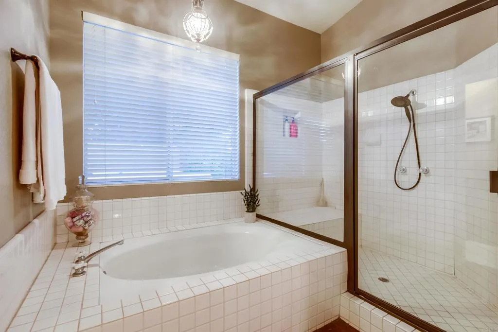 property viewer photo 29