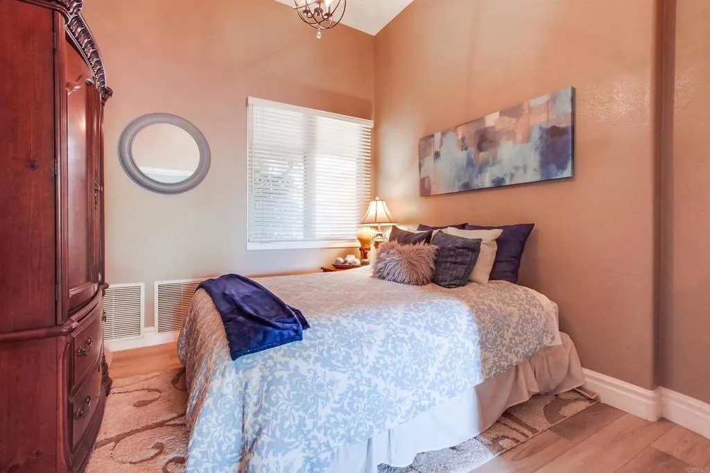 property viewer photo 39