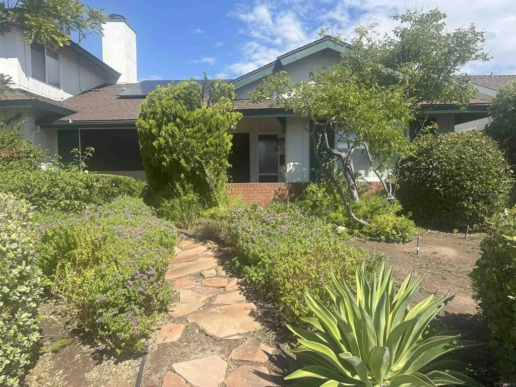 property viewer photo 3