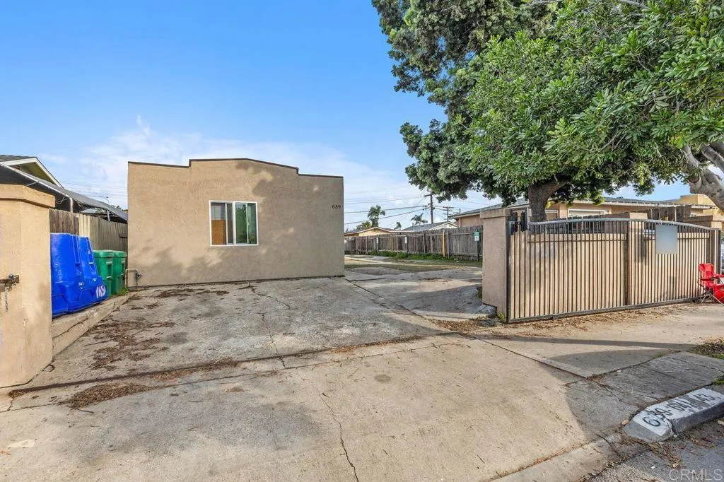 main property photo 24
