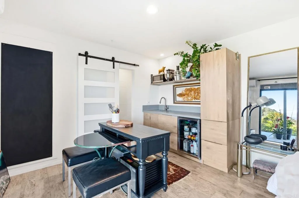 main property photo 70