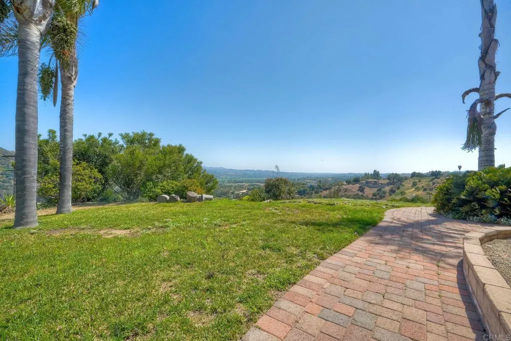 main property photo 51