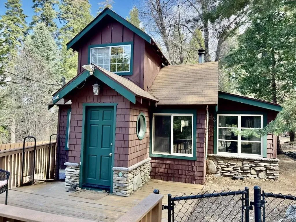 main property photo 1