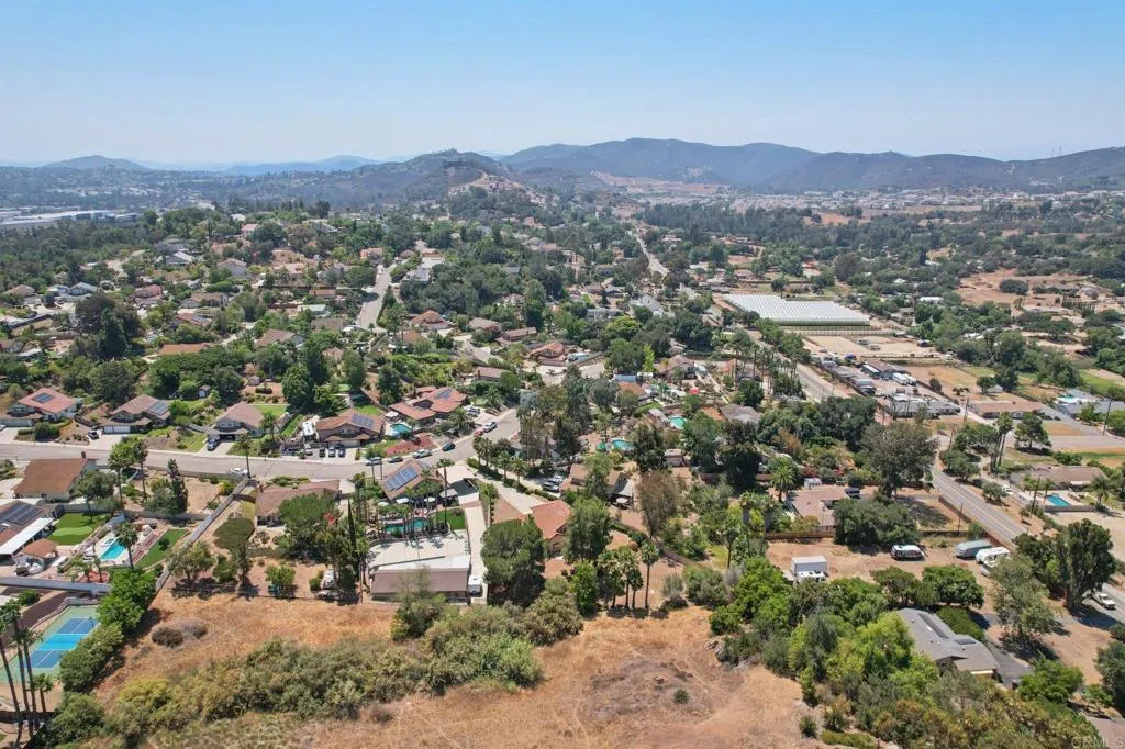 main property photo 66