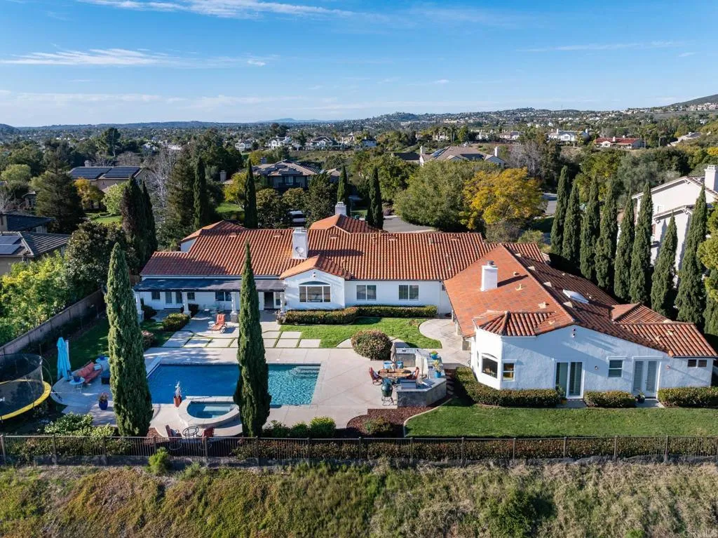 main property photo 64