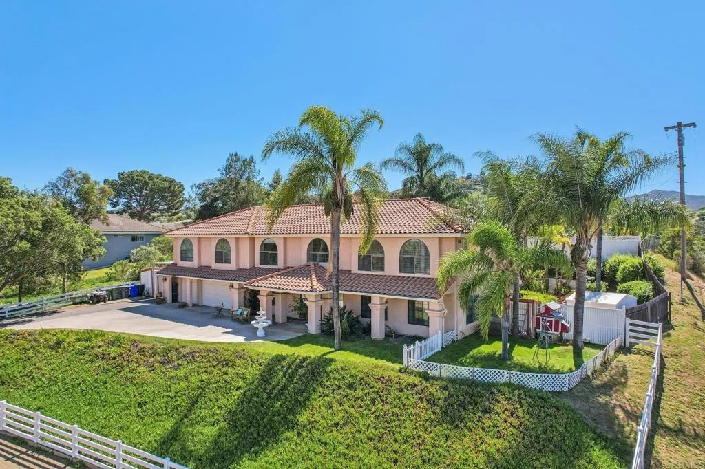 main property photo 50