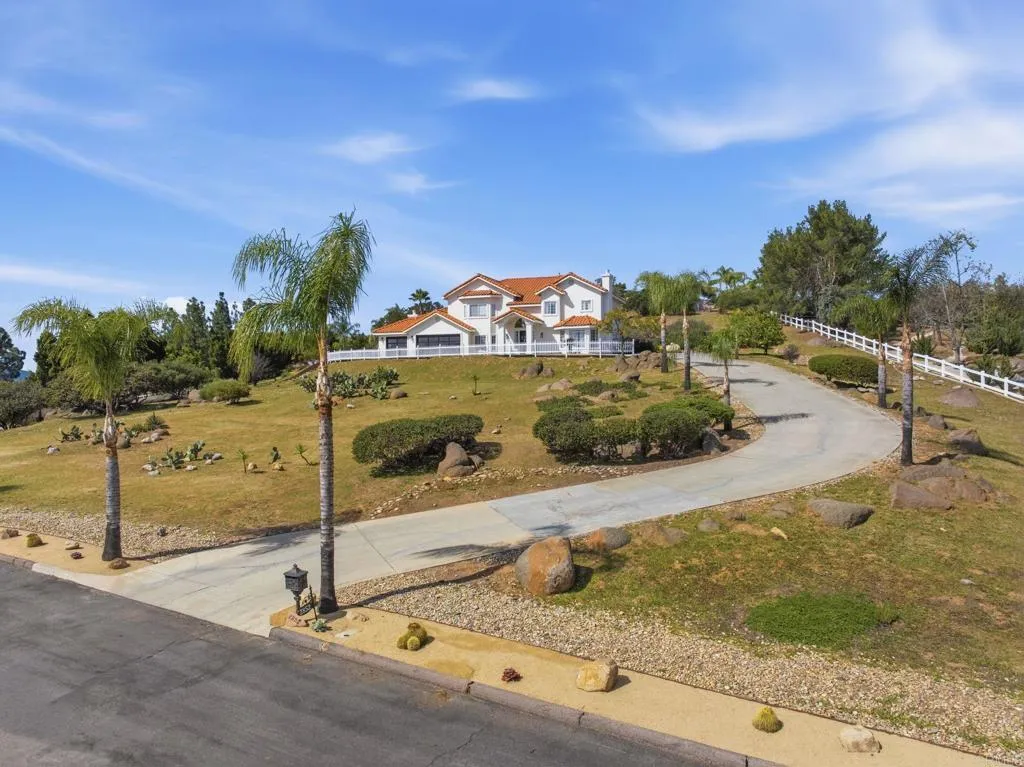 main property photo 59