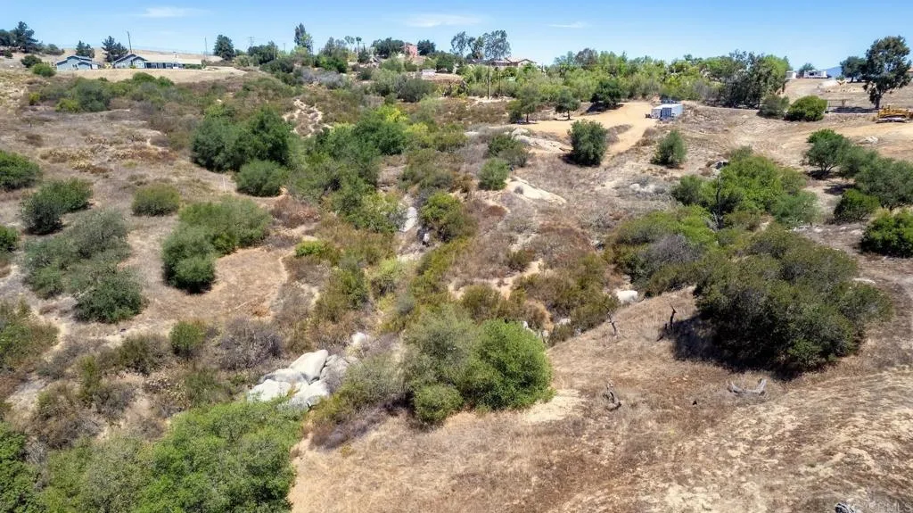 main property photo 10