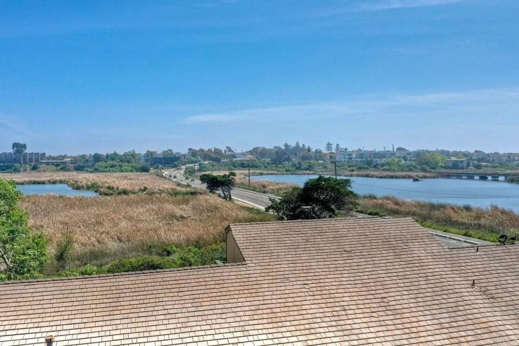 main property photo 64