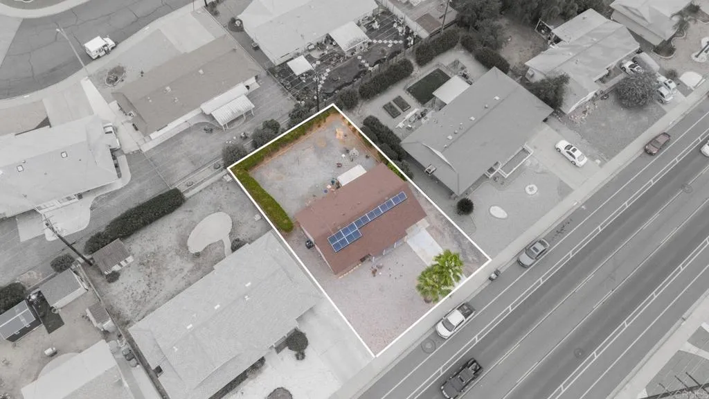 main property photo 15