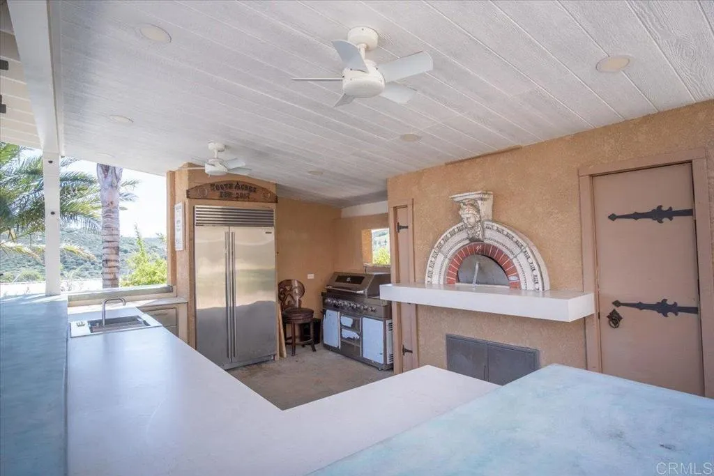 main property photo 54
