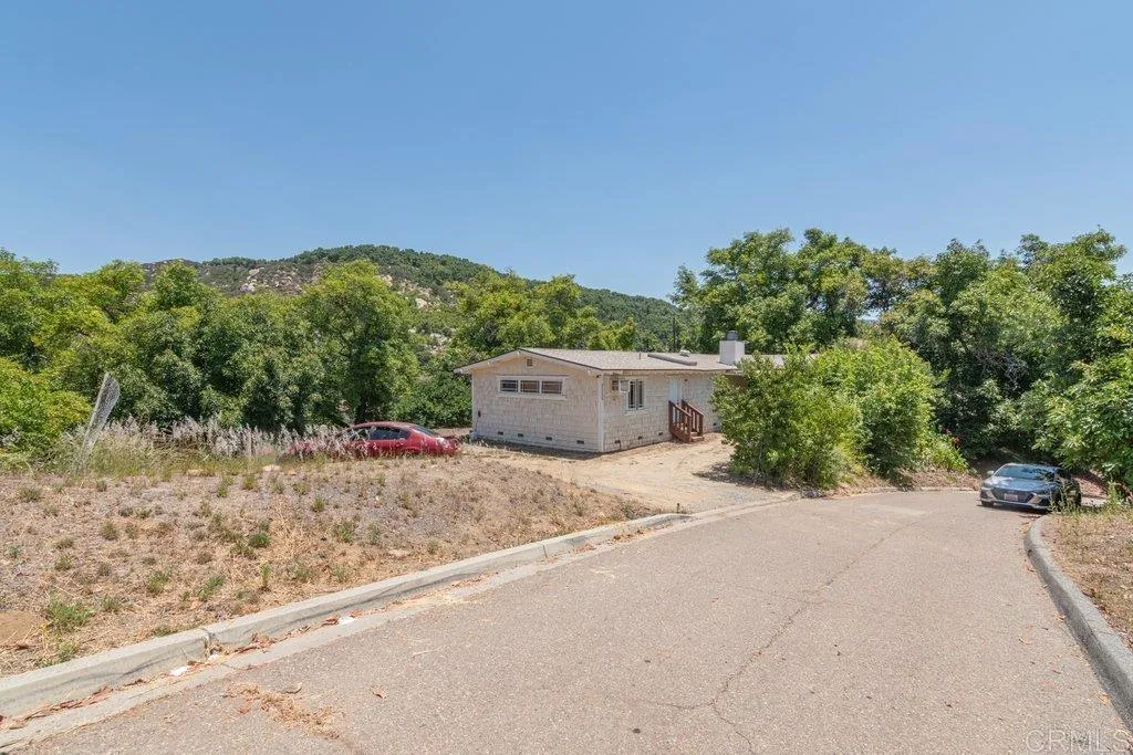 main property photo 53