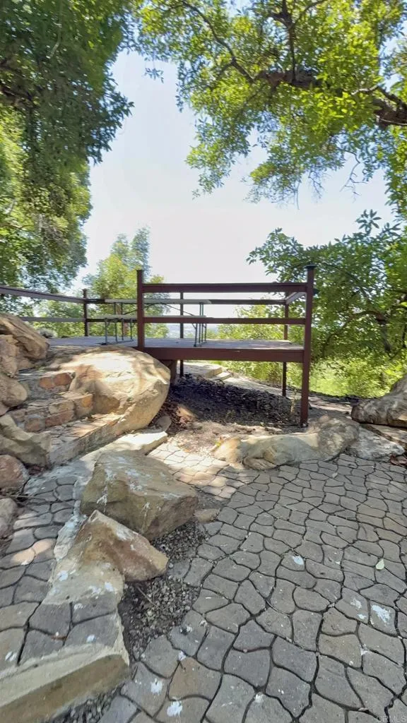 main property photo 70