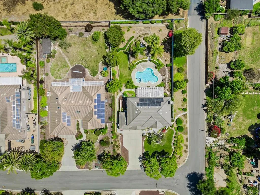 main property photo 54