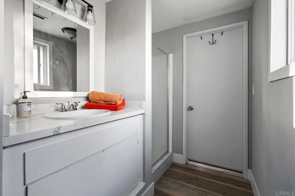 main property photo 61
