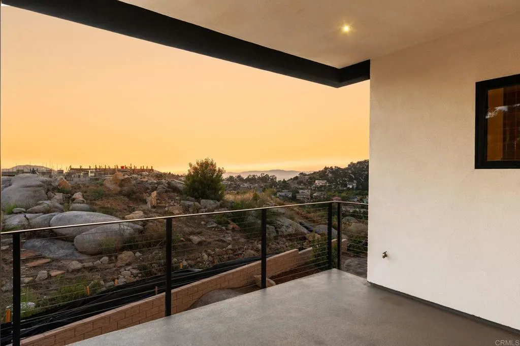 main property photo 59
