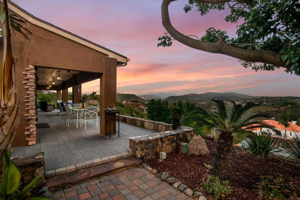 main property photo 66