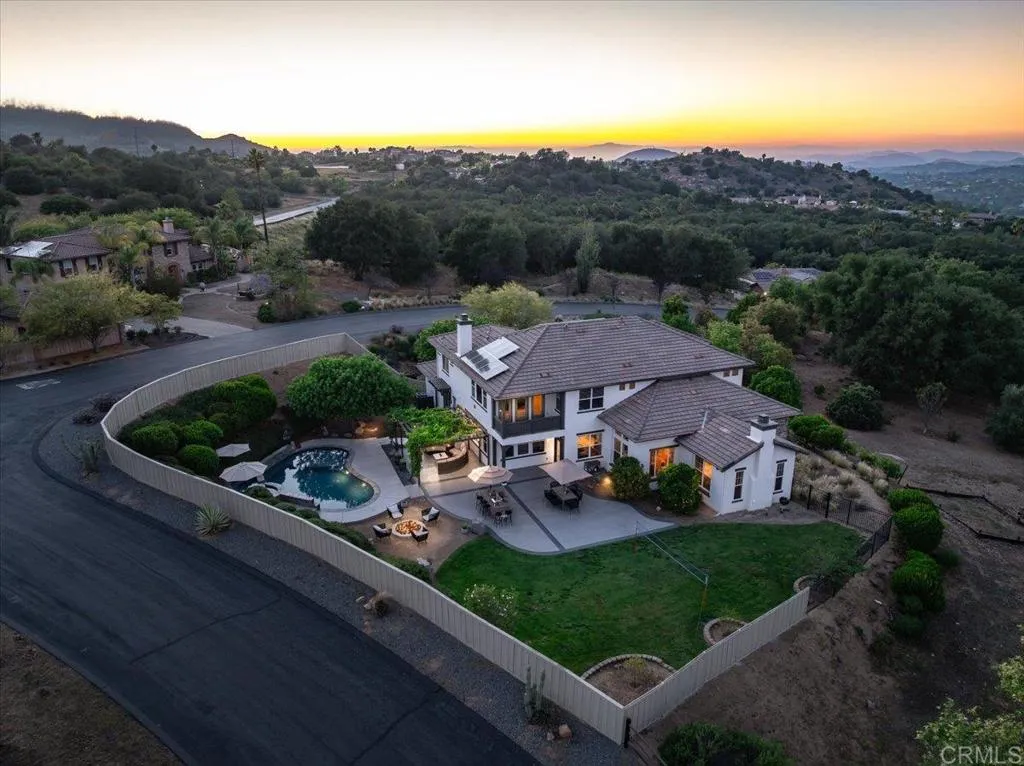 main property photo 70